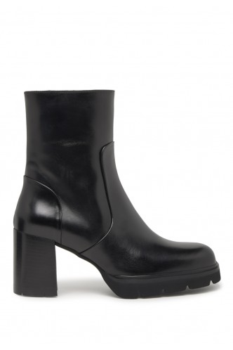 HOMERS_BOTIN_DE_PIEL_CON_TACON_MARIONA_MODA_ROPA_MUJER_TIENDA_ONLINE_21926